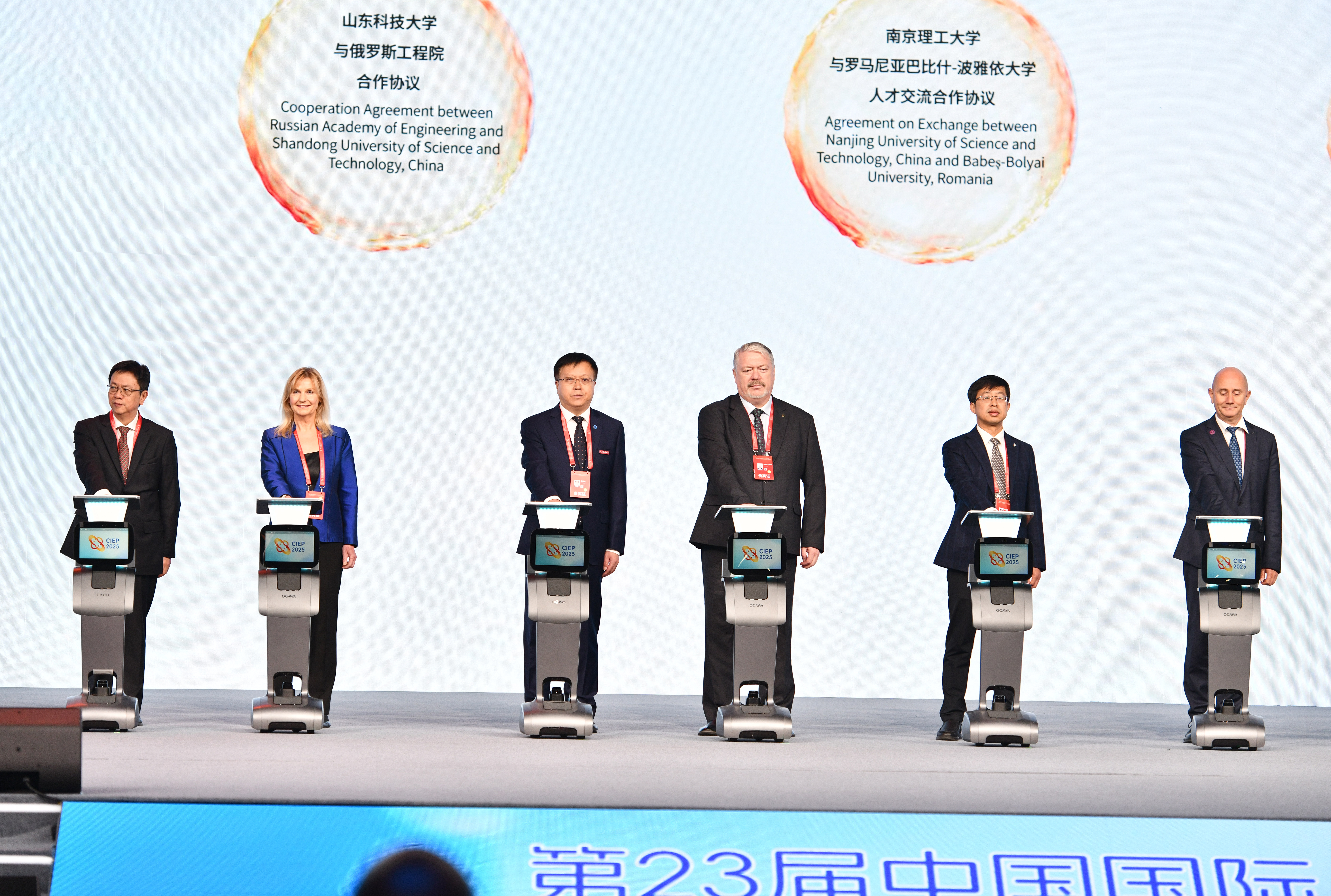 20251027723710.jpg 微信图片_20251027112630_273_209 副本.jpg